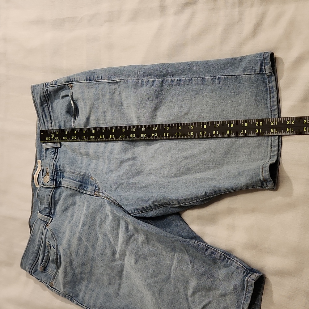 Levi's Classic Bermuda Shorts women's 32 blue denim red tab - Picture 10 of 15